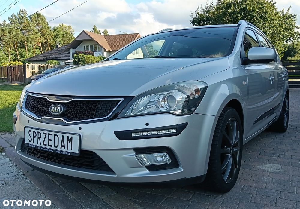 Kia Ceed 1.6 Comfort + - 1