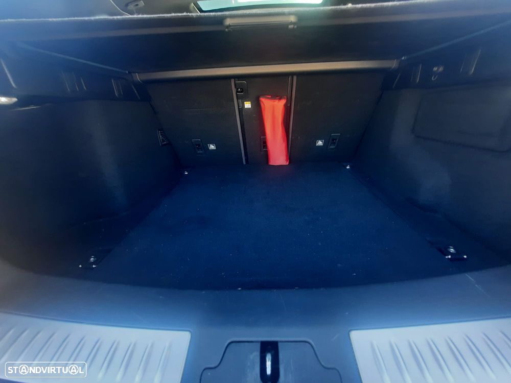 Land Rover Range Rover Velar 2.0 D R-Dynamic - 10