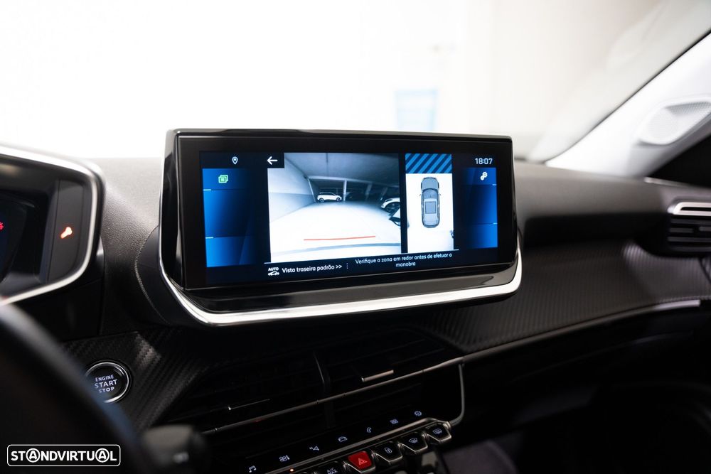 Peugeot 2008 1.2 PureTech Allure EAT8 - 7