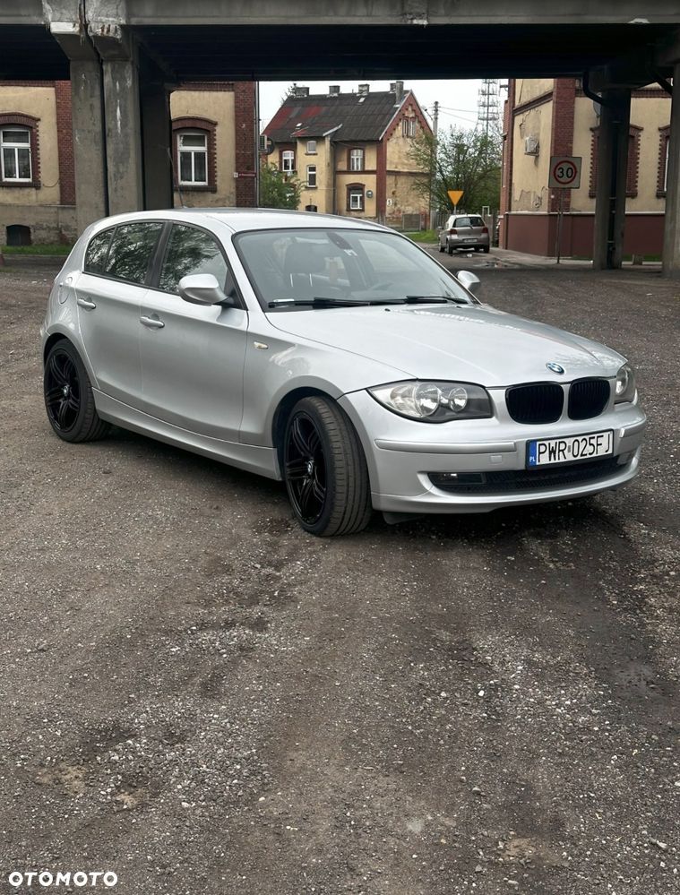BMW Seria 1 120d - 1