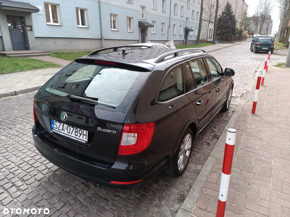 Skoda Superb 2.0 TDI 4x4 Comfort DSG - 25
