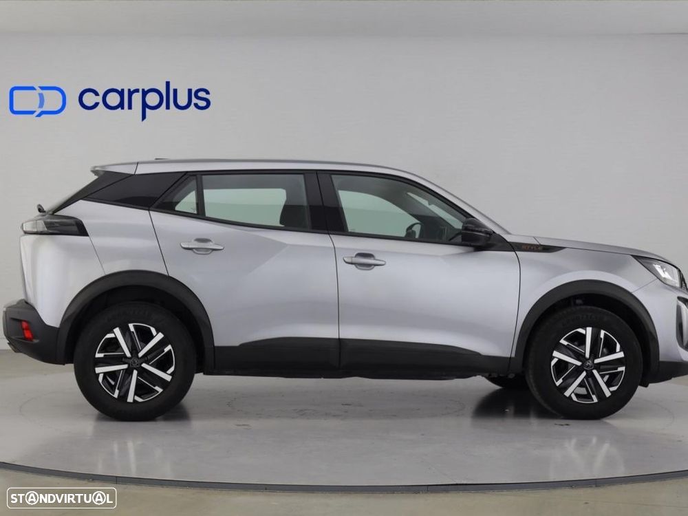 Peugeot 2008 1.2 PureTech Style - 8