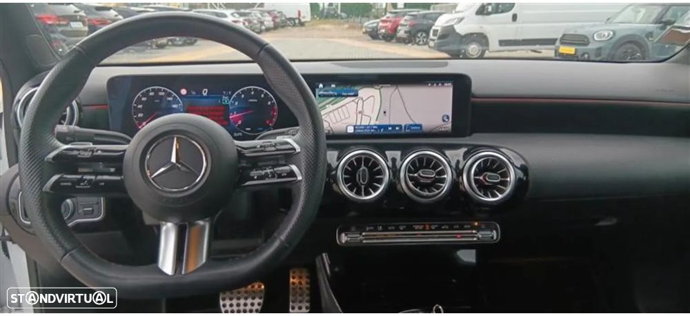 Mercedes-Benz A 200 Limousine AMG Line Aut. - 8