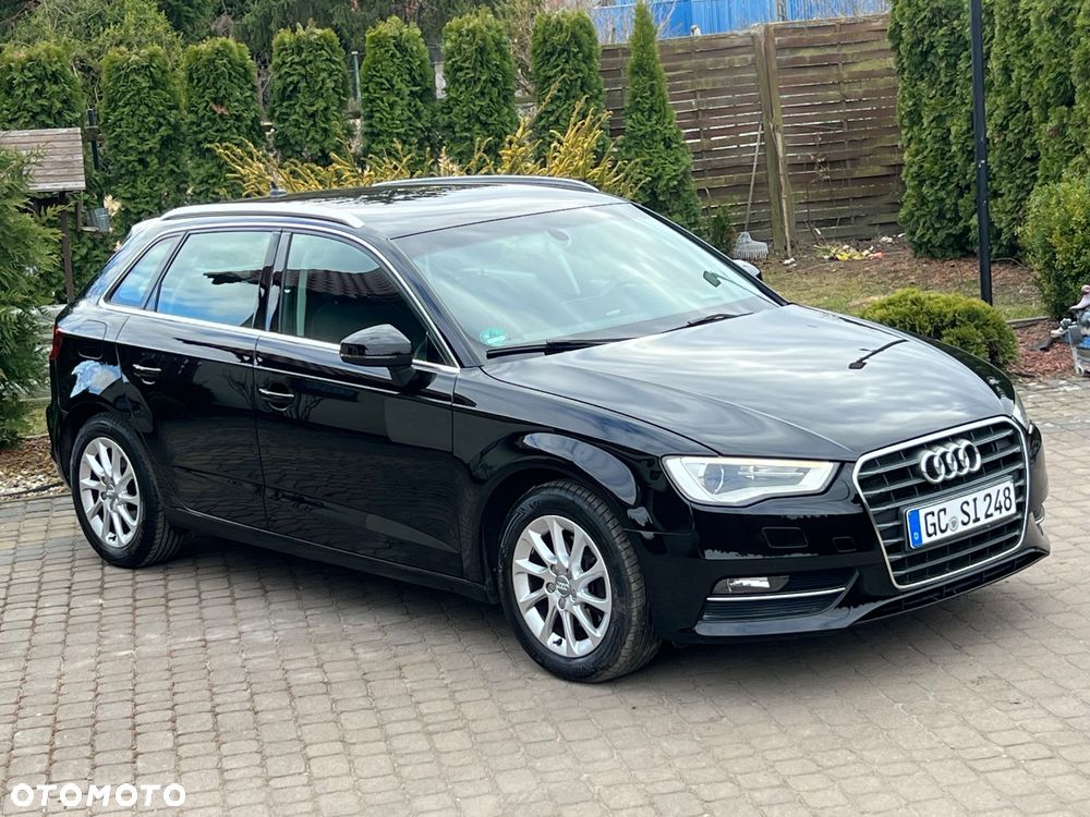 Audi A3 Sportback - 3
