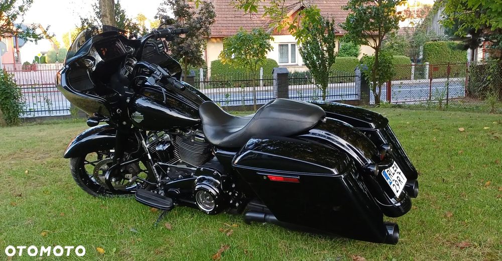 Harley-Davidson Touring Road Glide - 8