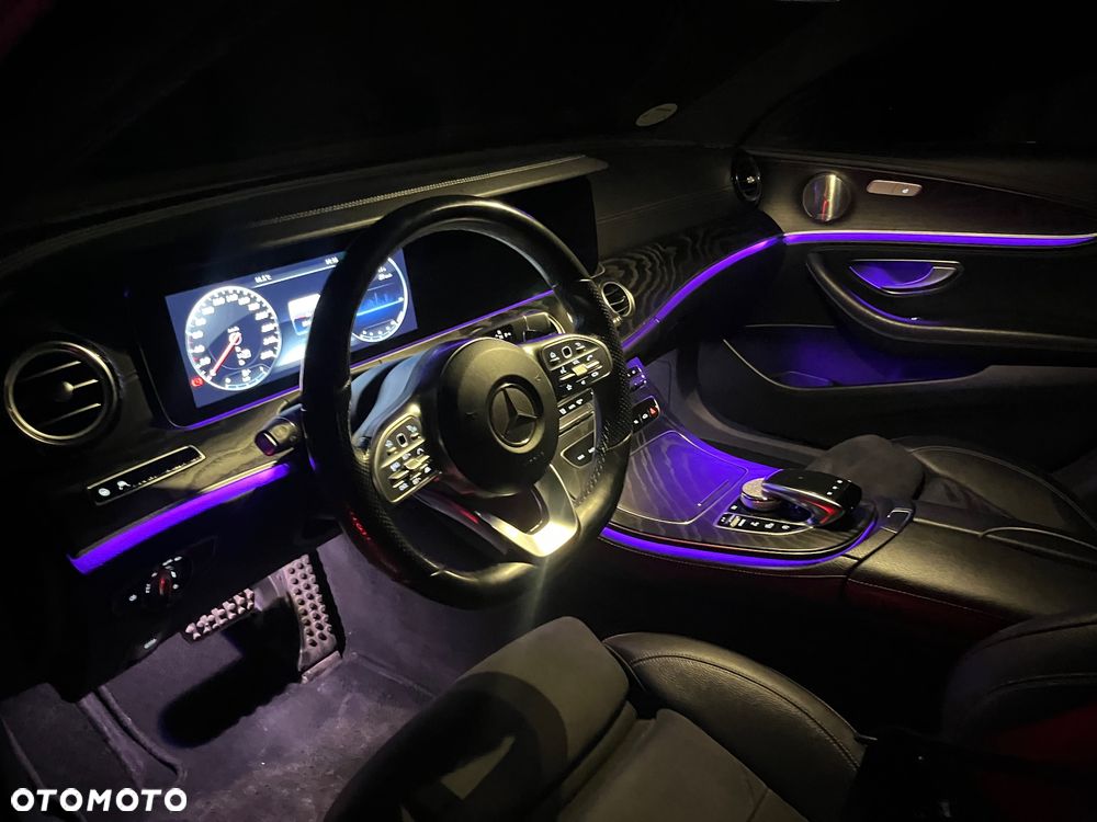 Mercedes-Benz Klasa E 220 d 4-Matic Avantgarde - 8