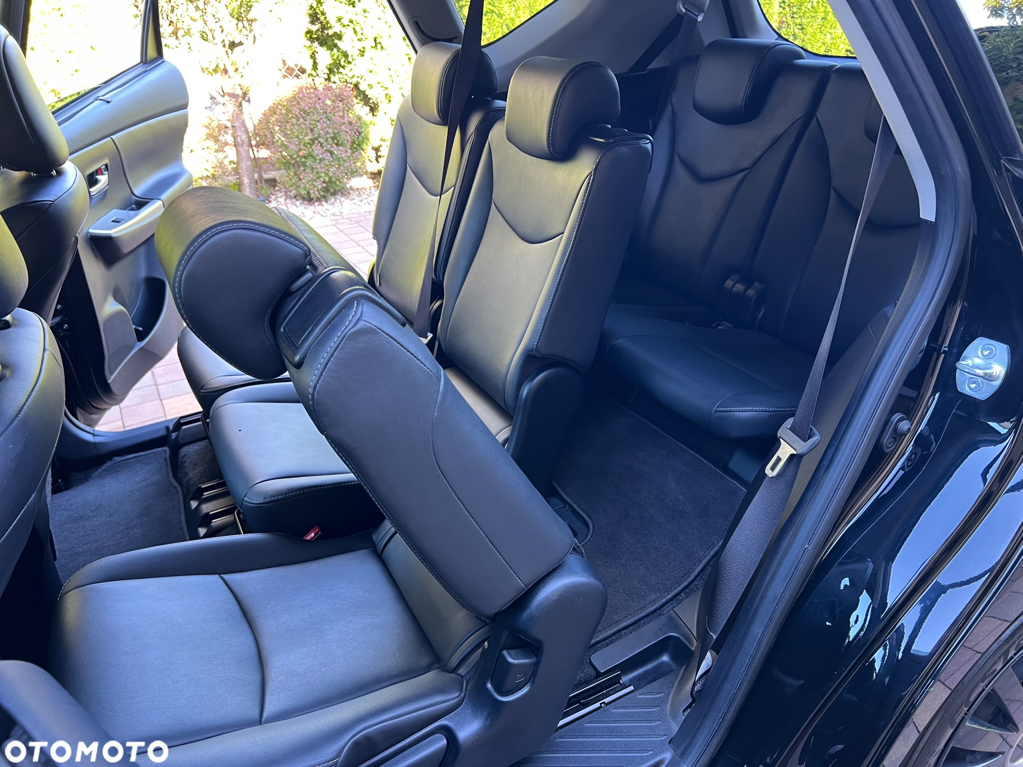 Toyota Prius+ (Hybrid) Comfort - 20