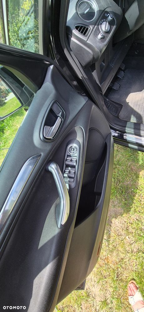 Ford S-Max 2.0 TDCi DPF Titanium - 3