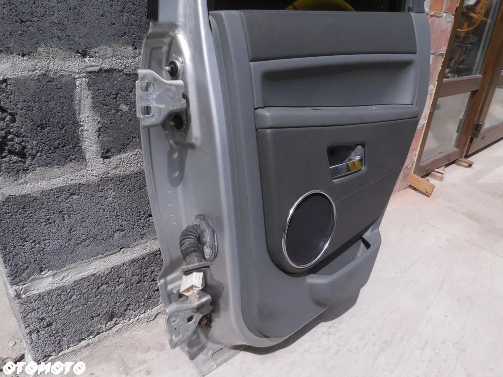 JEEP GRAND CHEROKEE III 04-10 DRZWI PRAWY TYŁ KOMPLETNE PRZYCIEMNIANA SZYBA PANEL BOCZEK BOSTON PREMIUM AUDIO - 9