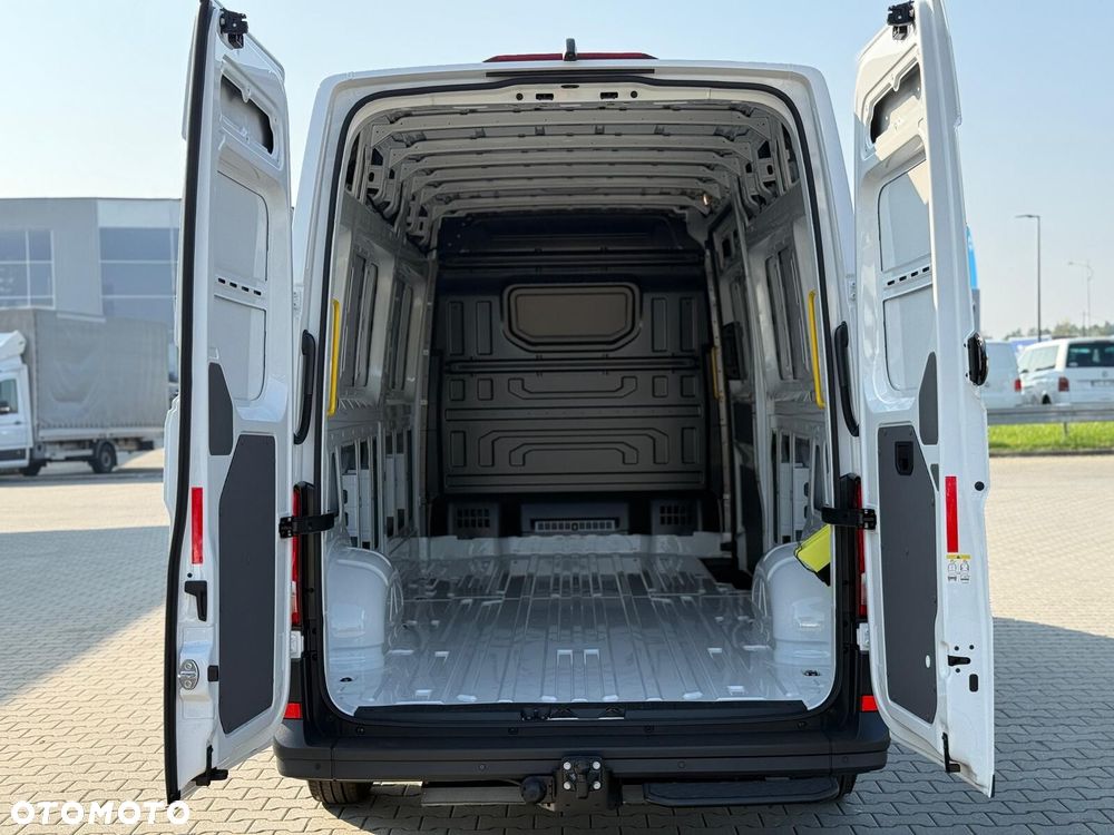 Volkswagen Crafter - 29