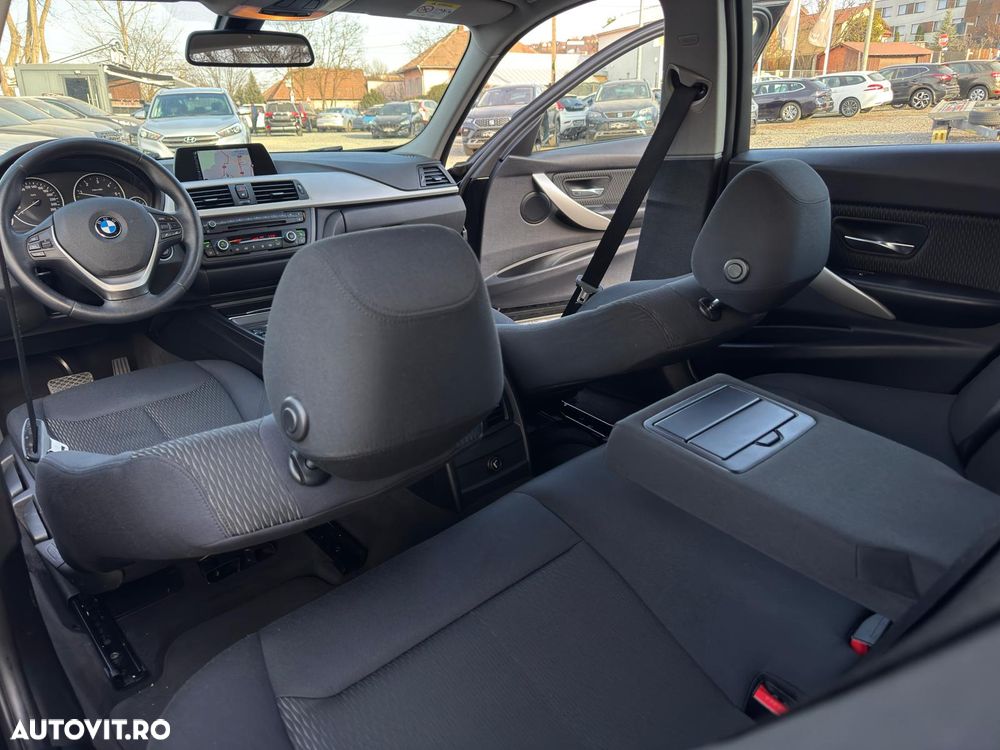 BMW Seria 3 320d Aut. - 17