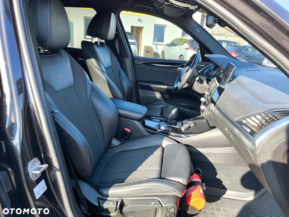 BMW X3 xDrive20d Luxury Line sport - 9