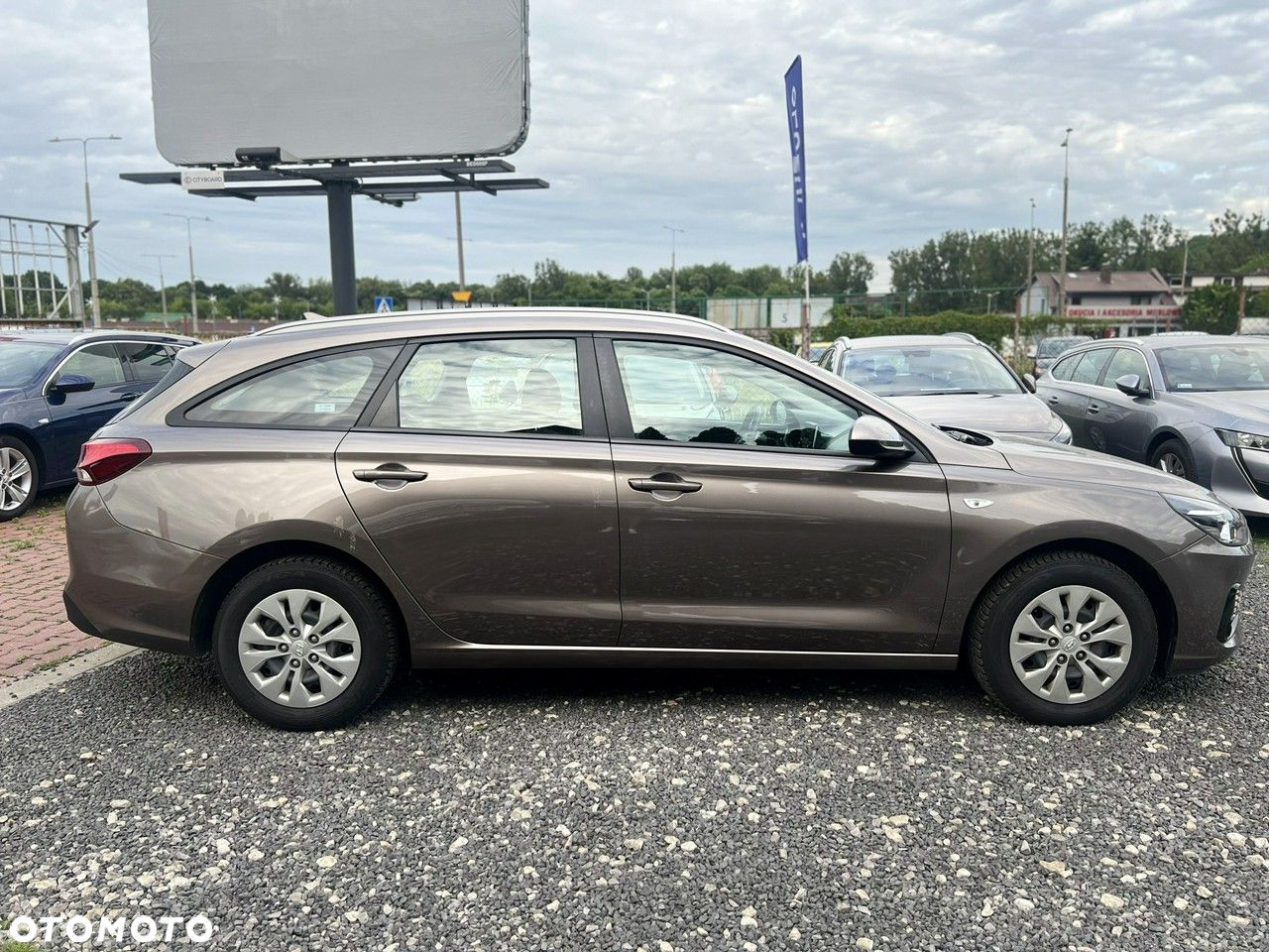 Hyundai i30 1.5 DPI Classic + - 4