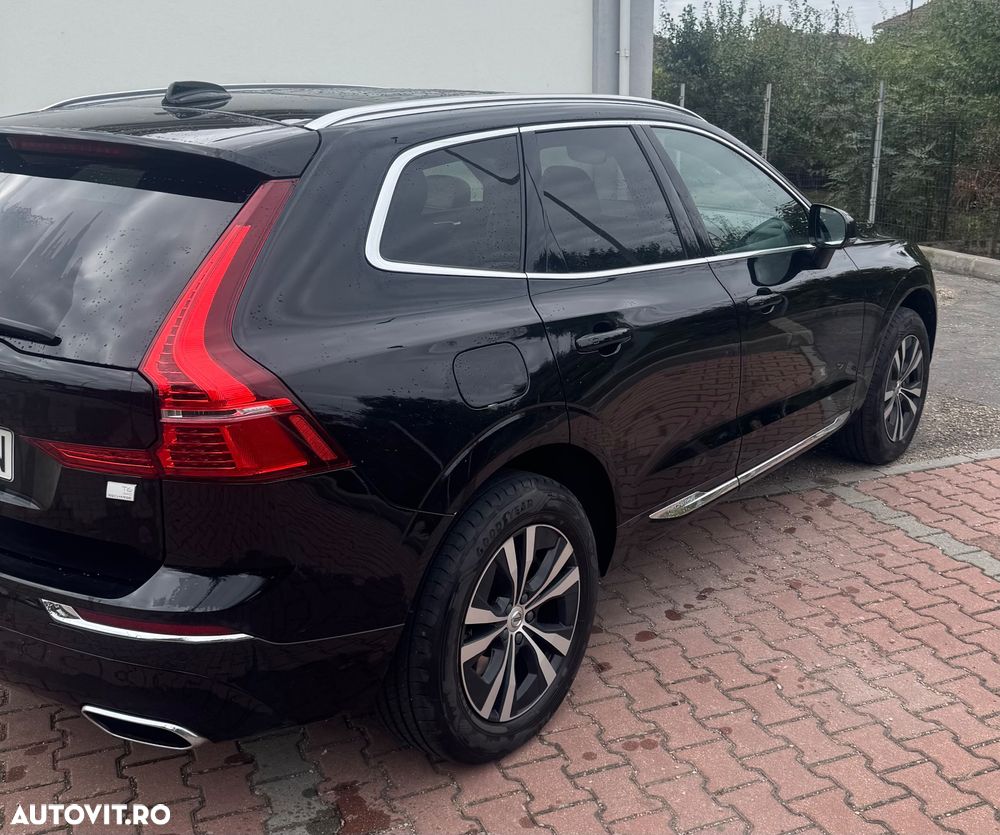 Volvo XC 60 T6 AWD Recharge Geartronic Inscription - 3