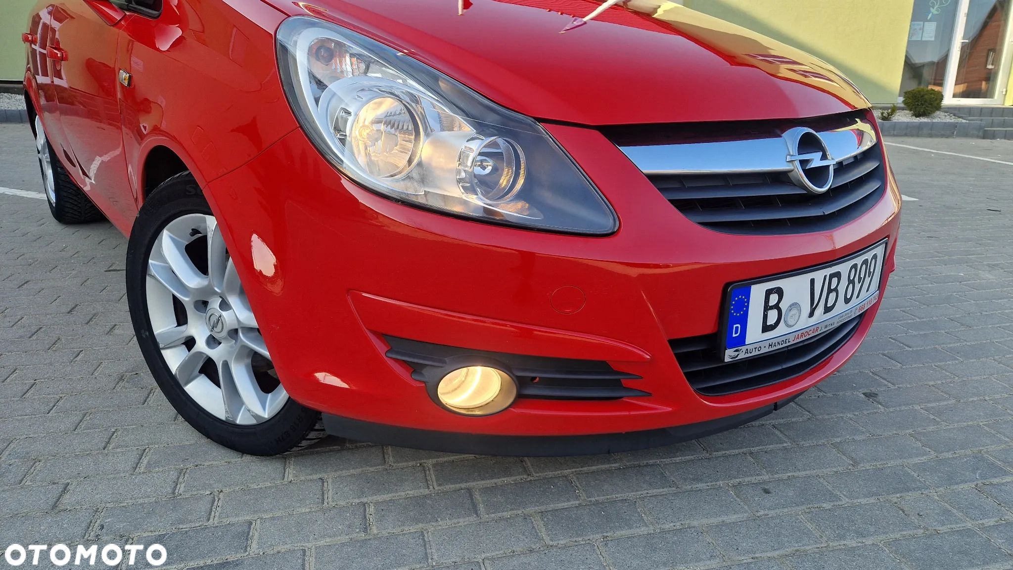 Opel Corsa 1.4 16V Cosmo - 15
