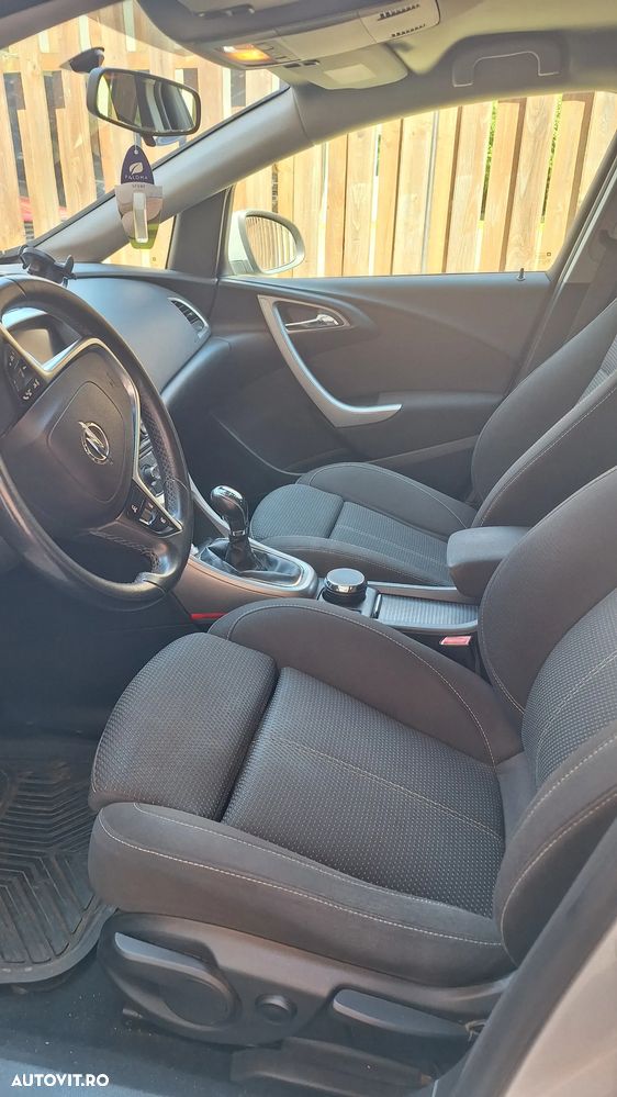 Opel Astra - 2
