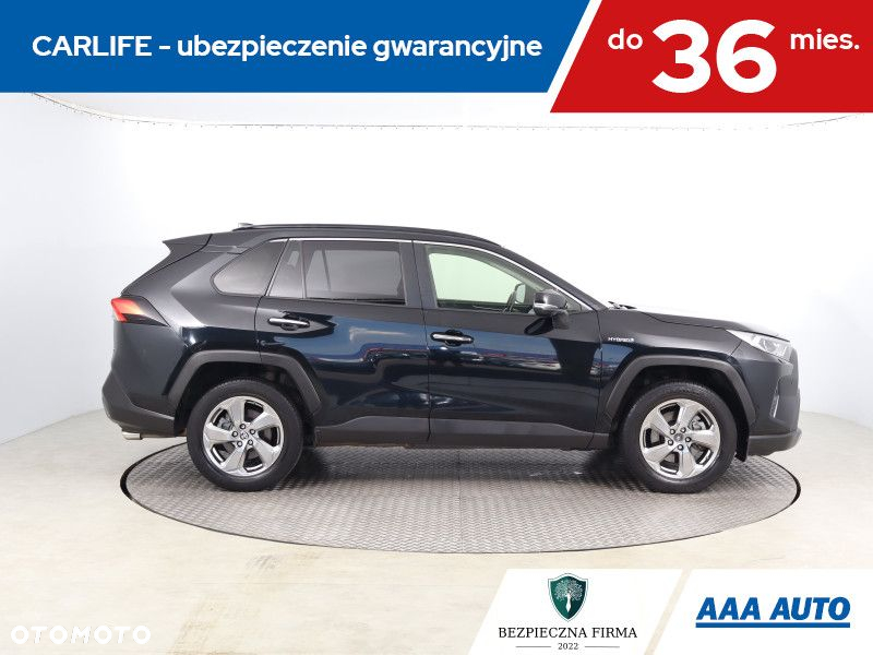 Toyota RAV4 - 7