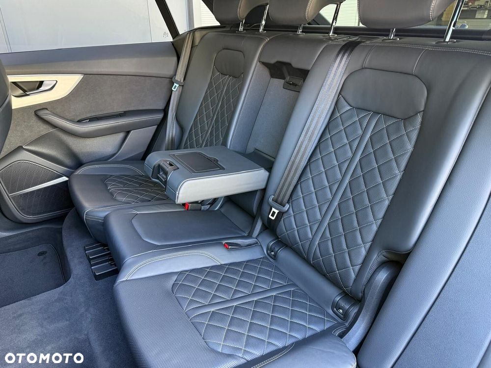 Audi Q8 50 TDI mHEV Quattro Tiptronic - 25