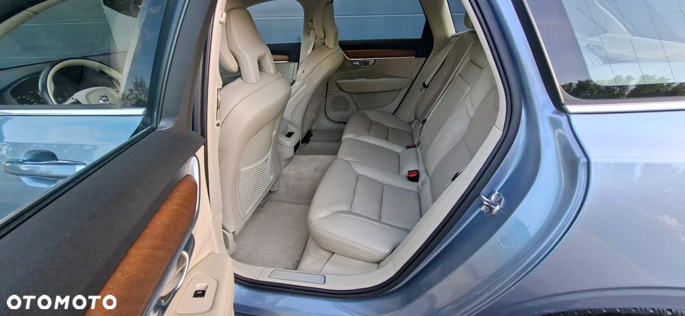 Volvo V90 D4 Inscription - 35