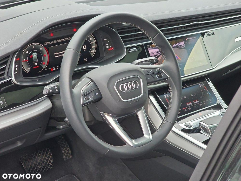 Audi Q7 - 17