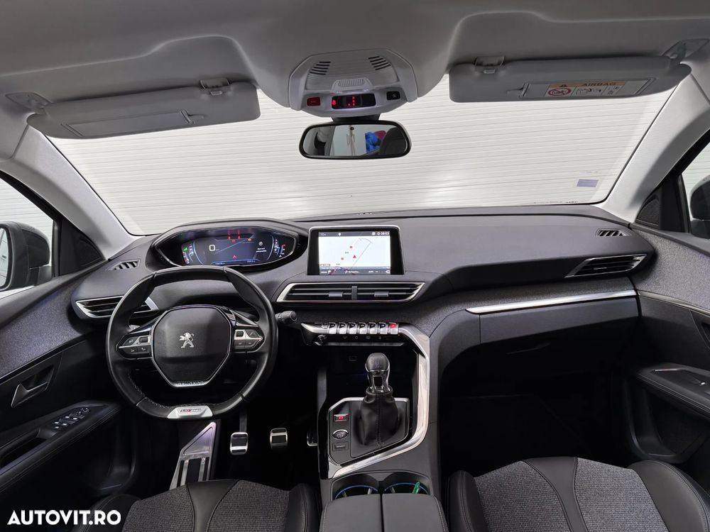 Peugeot 3008 1.2 PureTech Turbo S&S GT-Line - 2