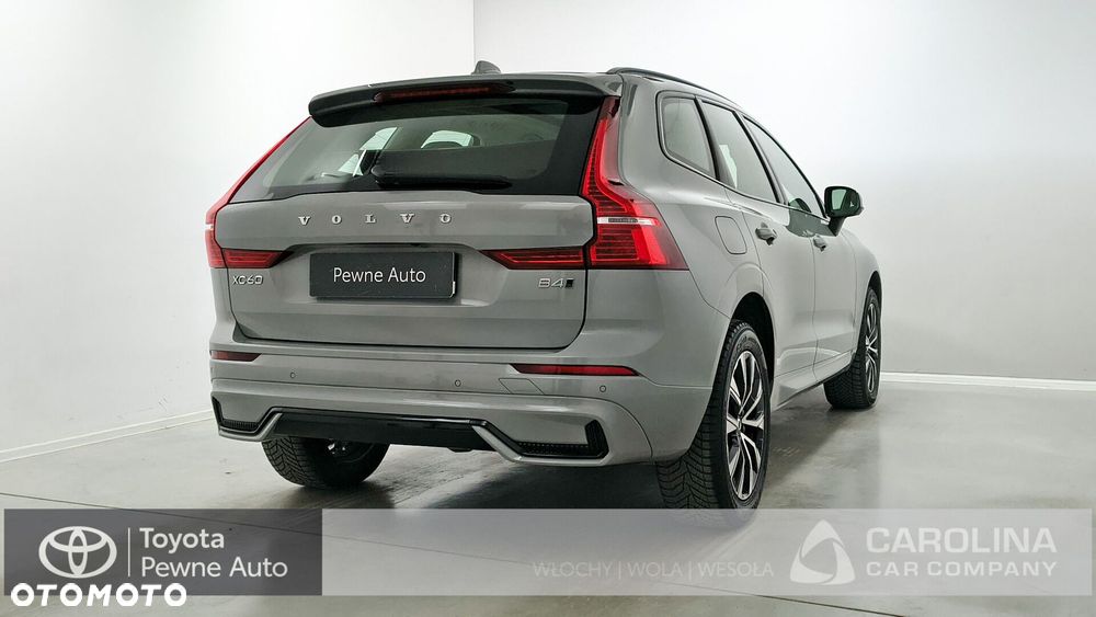 Volvo XC 60 B4 D AWD Plus Dark - 34