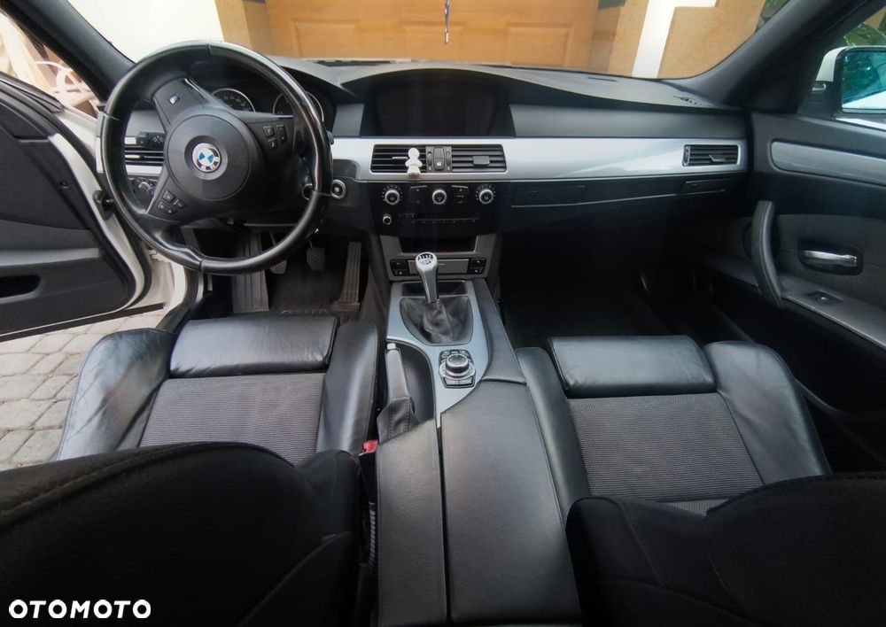 BMW Seria 5 - 23