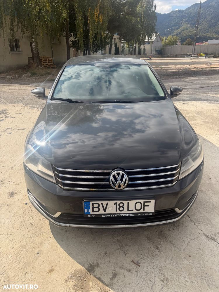 Volkswagen Passat - 3