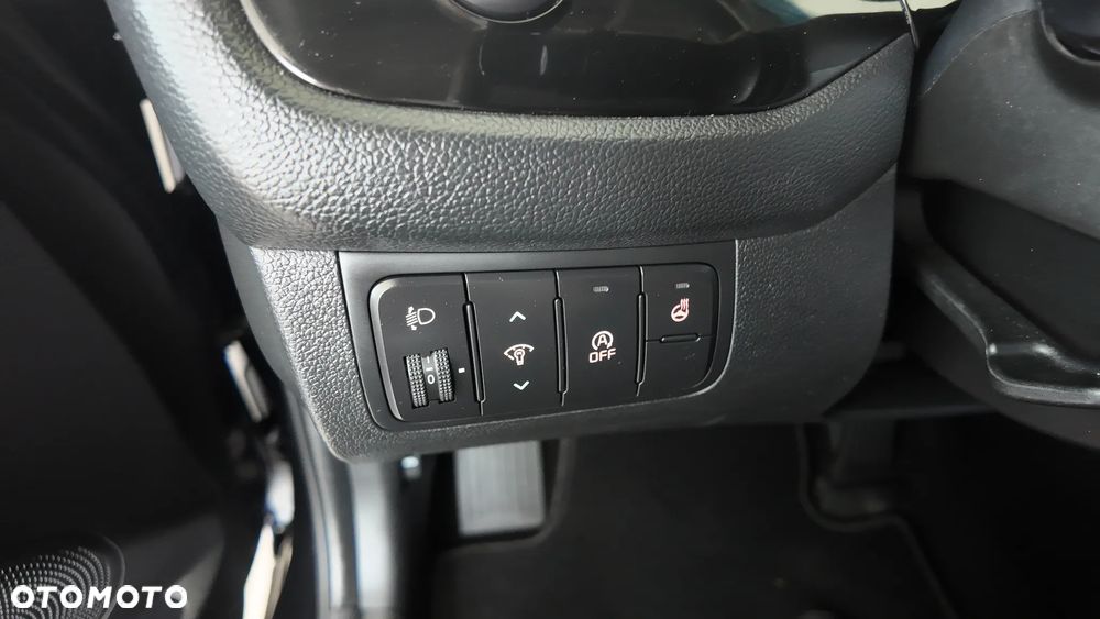Kia Ceed 1.6 GDI Dream-Team Edition - 25