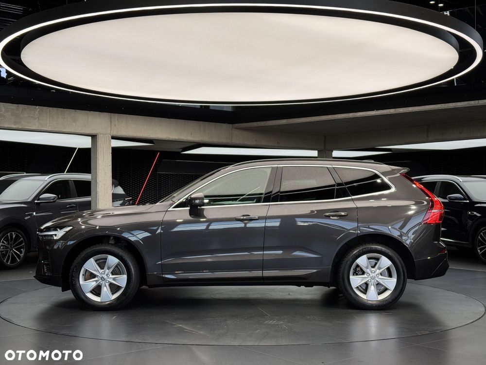 Volvo XC 60 B4 B Momentum Pro - 3
