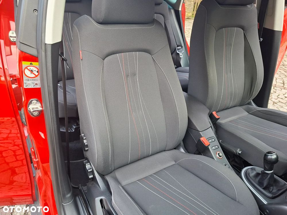 Seat Altea XL 2.0 TDI CR DPF Style Copa - 20