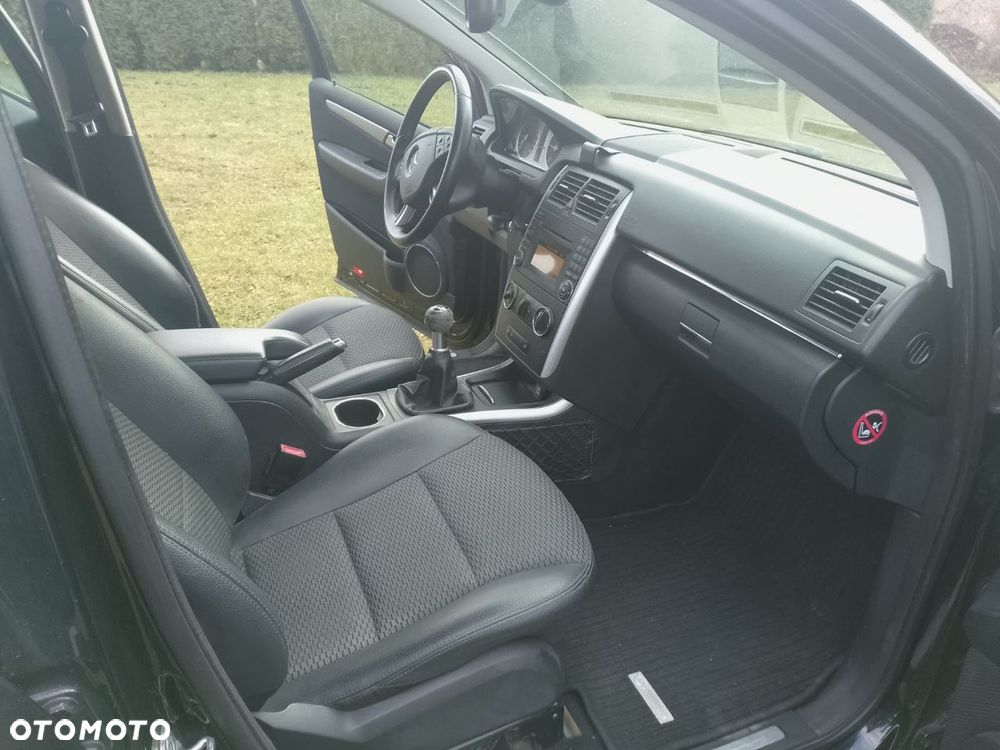 Mercedes-Benz Klasa B 180 CDI Autotronic - 7