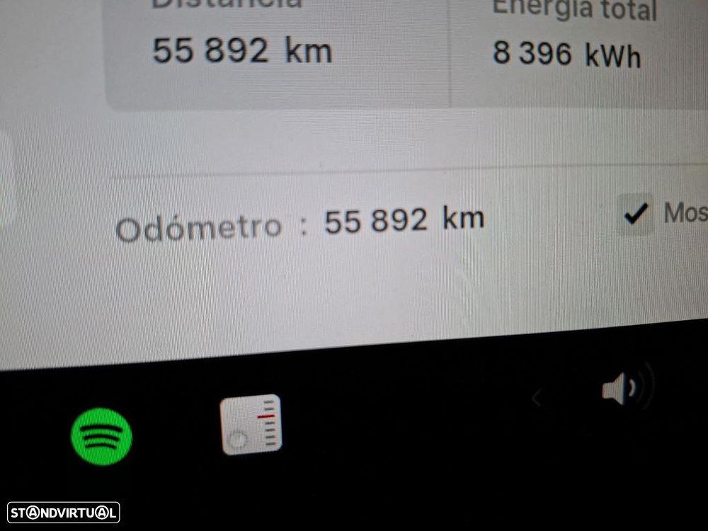 Tesla Model Y RWD - 6