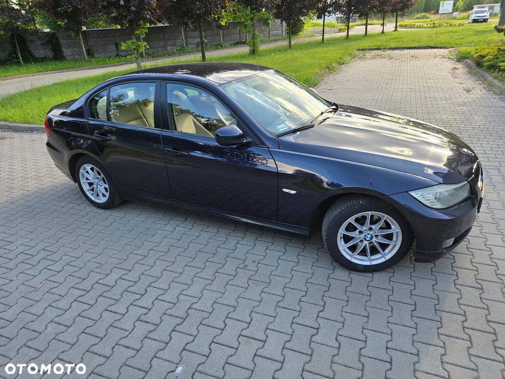 BMW Seria 3 - 29