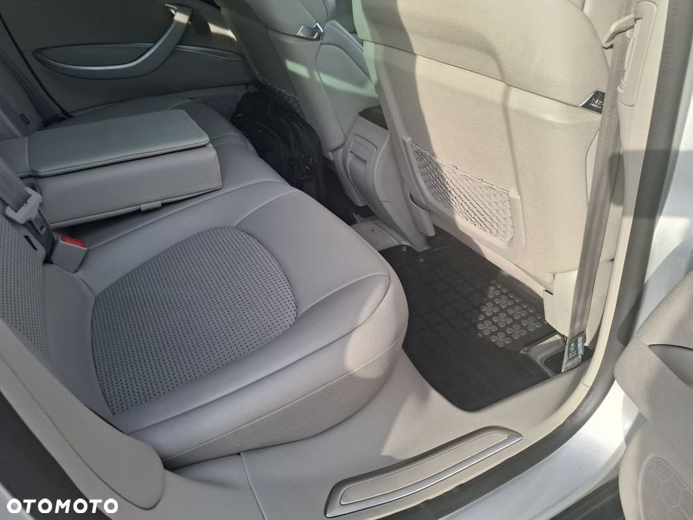 Citroën C5 3.0 HDi V6 Exclusive - 30