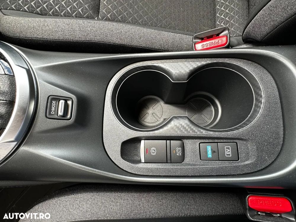 Nissan Juke 143CP HEV N-Connecta - 19