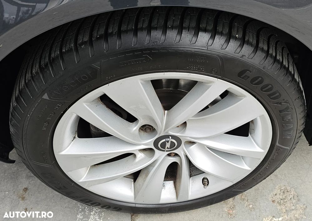 Opel Insignia 2.0 CDTI ecoFLEX Start/Stop Business Innovation - 29