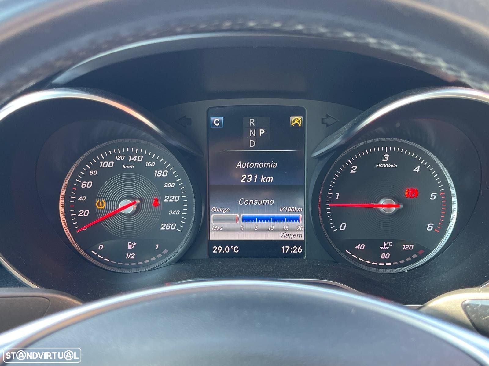 Mercedes-Benz C 220 d AMG Line - 26