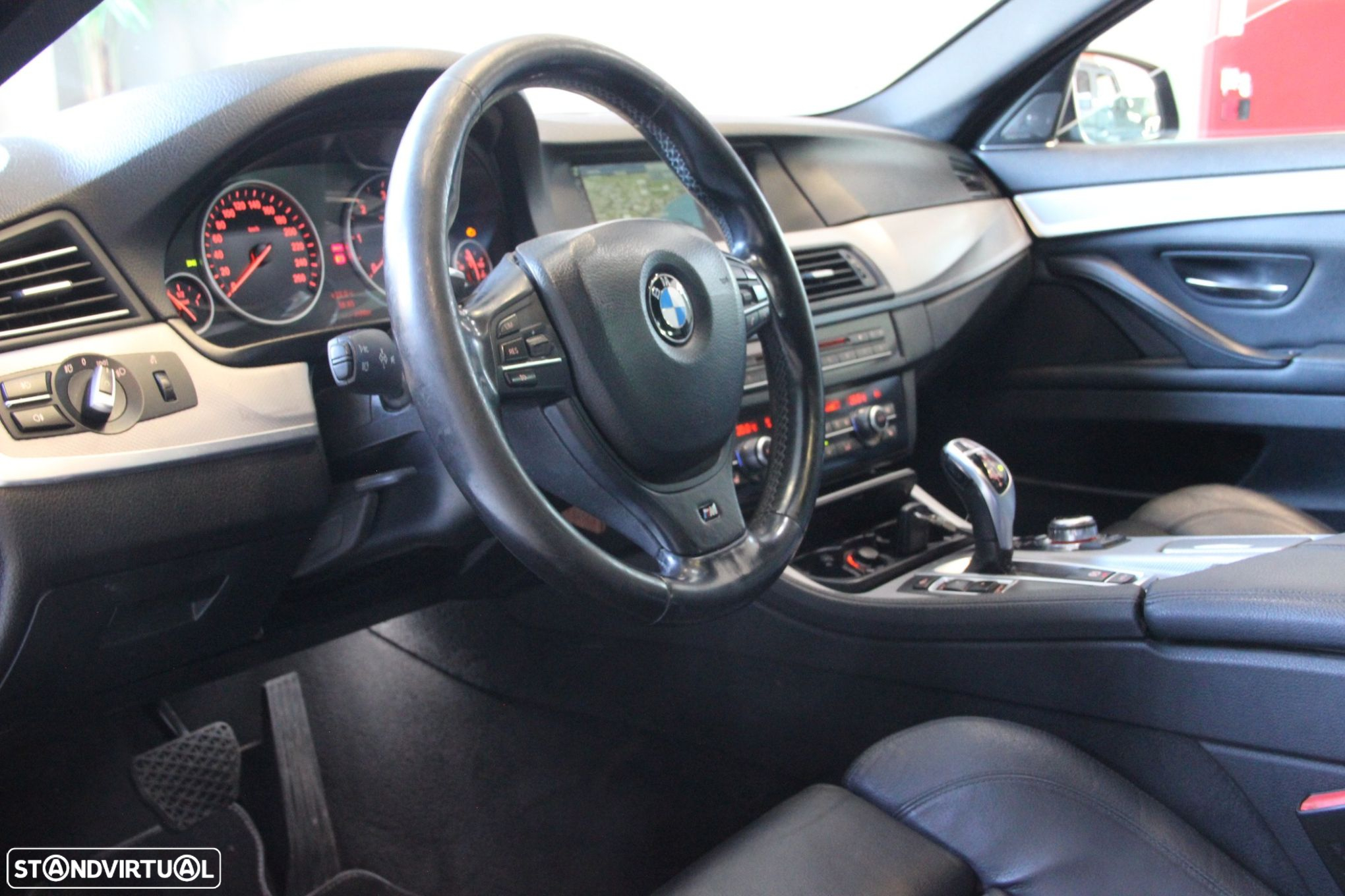 BMW 520 d Pack M Auto - 16