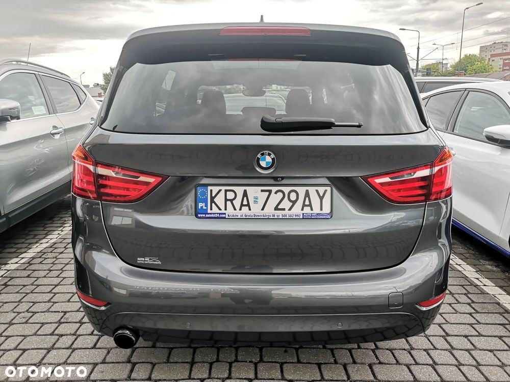 BMW Seria 2 218d GT M Sport - 4