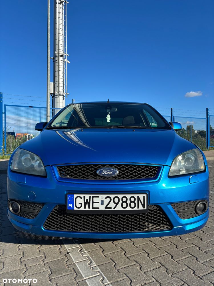 Ford Focus 2.0 16V Titanium - 2