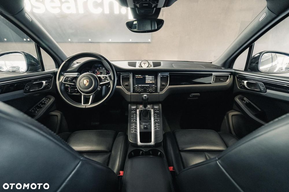 Porsche Macan S - 11