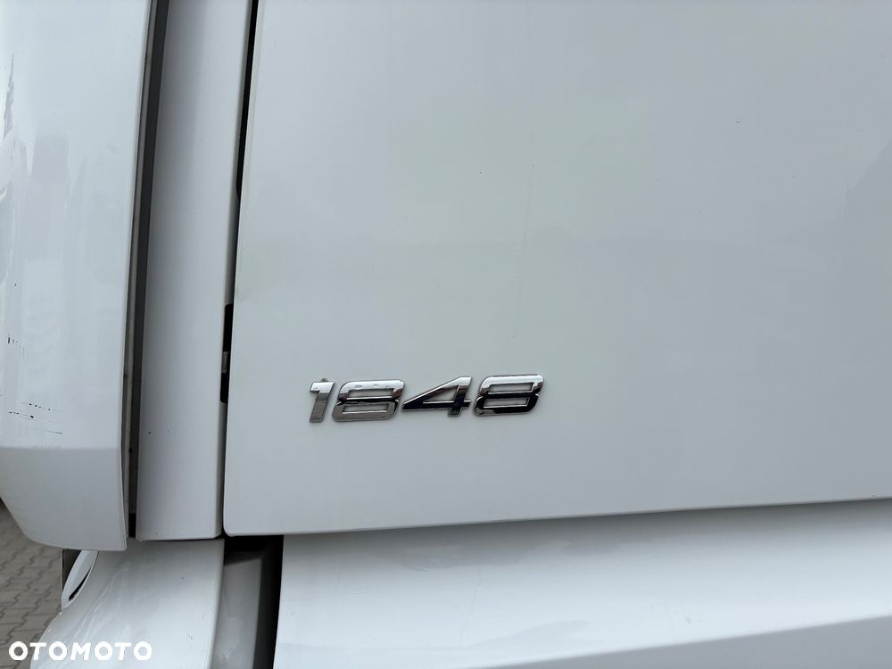 Mercedes-Benz Actros - 10