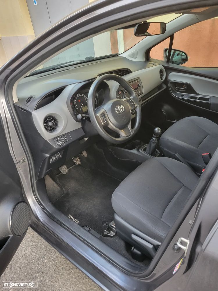 Toyota Yaris 1.4 D-4D ACtive+AC - 6