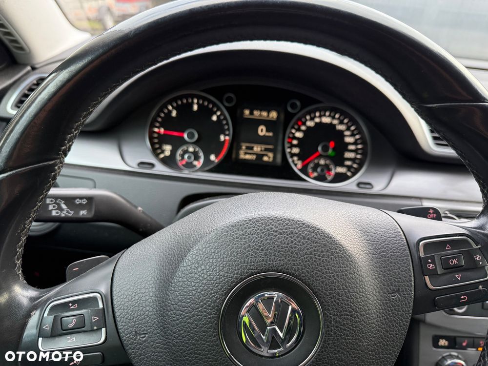 Volkswagen Passat 2.0 TDI Comfortline DSG - 7