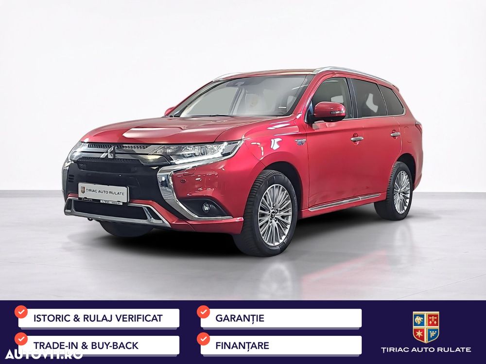 Mitsubishi Outlander - 2