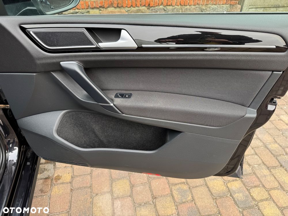 Volkswagen Golf Sportsvan 1.4 TSI (BlueMotion Technology) DSG Highline - 16