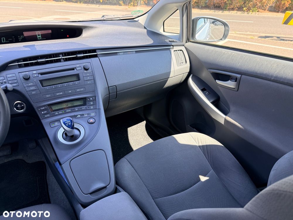Toyota Prius - 19