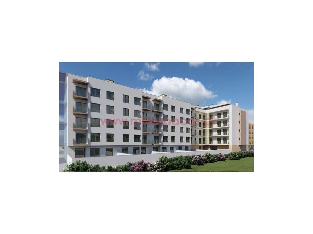 T3 Novo com terraço de 94m2 - Grande imagem: 2/39