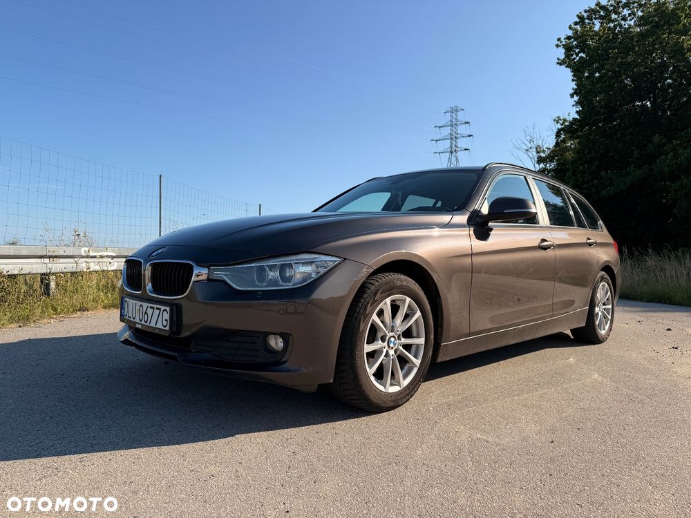 BMW Seria 3 320d - 33